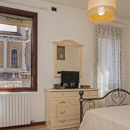 Casa San Giovanni E Paolo Venedik